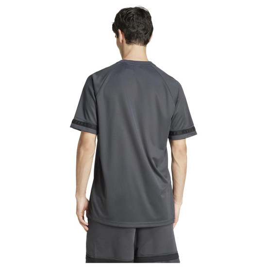 Adidas Ανδρική κοντομάνικη μπλούζα Seasonal Essentials Sport Tee Adidas Ανδρική κοντομάνικη μπλούζα Seasonal Essentials Sport Tee